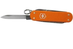 Victorinox Classic Alox Tiger Orange Limited Edition 2021 0.6221.L21 Swiss Pocket Knife 7 Victorinox Classic Alox Tiger Orange Limited Edition 2021 0.6221.L21 Swiss Pocket Knife -Knife Shop VT0 6221 L21 03 victorinox